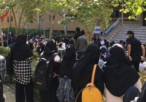معاون وزارت بهداشت: تمامی دانشجویان دارای احکام انضباطی به کلاس های درس برگشتند