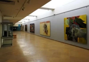 در بررسی علت فروش تابلوهای امانی شهرداری روزنامه‌ها مقصرند