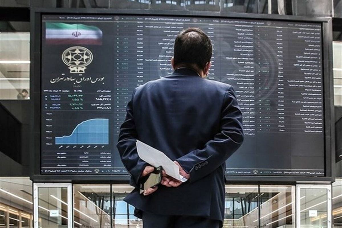 اشتباهات دولت‌ها بورس را تخریب کرد؛