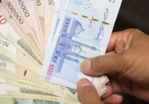 سنگ بنای پرداخت یارانه در کشور اشتباه بود
