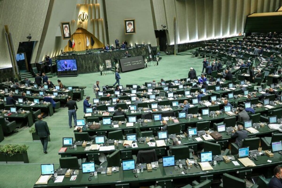 فراکسیون‌های مجلس به اصول و قواعد خود پایبند نیستند