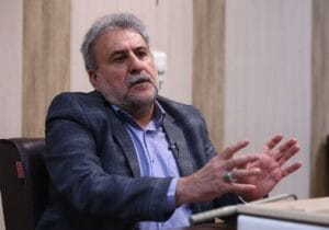 پزشکیان به بولتن‌نویس‌های افراطی توجه نکند