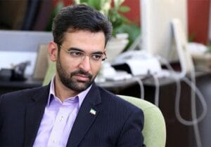 پاسخ آذری جهرمی به کری‌خوانی زشت پوریا پورسرخ