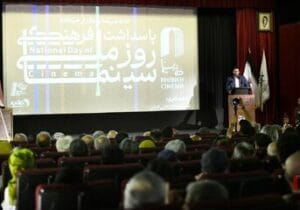 فریدون جیرانی: مهرجویی بعد از توقیف سنتوری فقط برای زنده ماندن فیلم ساخت