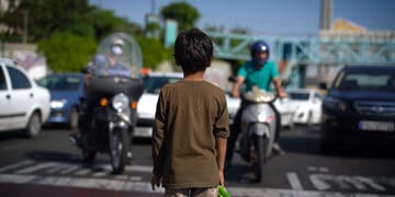 کافیست، حکم زاکانی دیگر تمدید نشود