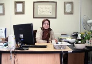 کولایی: مسیرهای حضور زنان در مدیریت های بالا و میانی بسته است