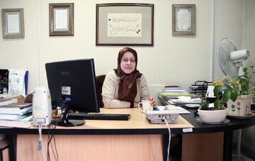 کولایی: مسیرهای حضور زنان در مدیریت های بالا و میانی بسته است
