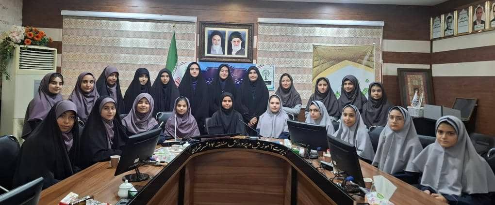 گزارش تصویری از از آغاز طرح تشکیل &#۸۲۲۰;باشگاه دانش‌آموزان خیر در منطقه ۱۴ شهر تهران