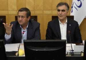 عقب نشینی وزیر اقتصاد از دلار ۷۳ هزار تومانی
