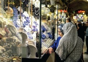 چرا دیگر روز مادر طلا هدیه نمی‌دهند؟