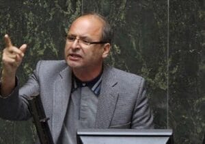 باید حقمان را از طالبان بگیریم