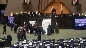 تندروها در برابر هر نوع تغییری ولو اندک واکنش منفی دارند