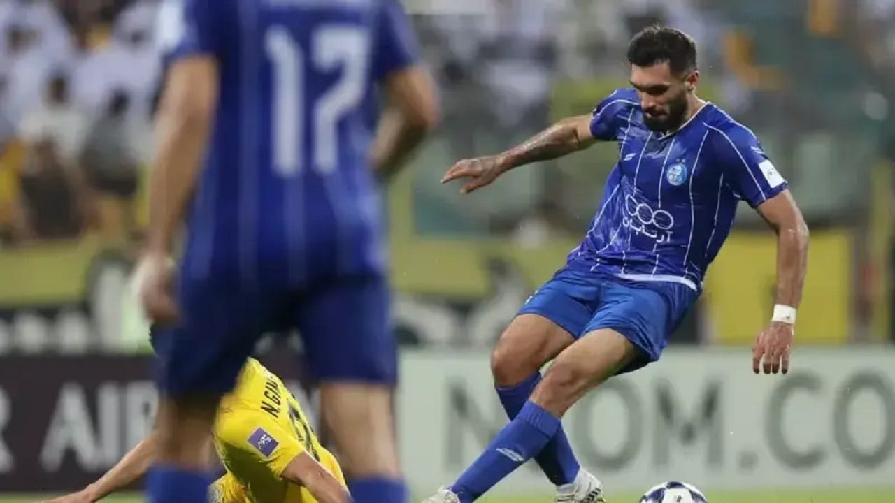 کاش سرخابی‌ها هیچ وقت پولدار نباشند