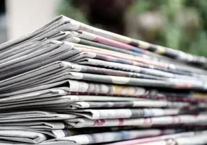 آنها با موضع رهبری هم مخالف هستند