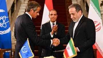 ایران برای مدتی از حق غنی‌سازی چشم‌پوشی کند