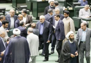 مخازن خالی صنایع خاموش