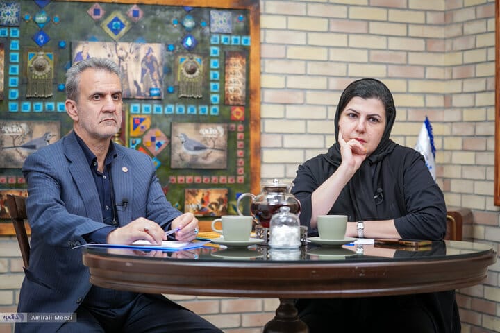 متقاضیان فرزندخواندگی اکثراً نوزادِ دخترِ سالم می‌خواهند