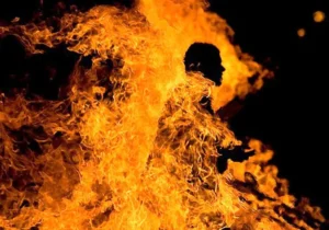 جان‌باختن جوان اهوازی در پی خودسوزی اعتراض‌آمیز