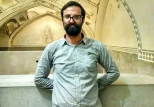 یک نفر اینجا خودش را کشت