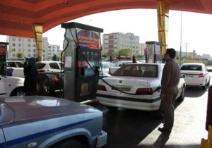 پشت‌پرده به تعویق افتادن بنزین سه نرخی