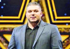 باشگاه پرسپولیس باید اوسمار را برکنار کند