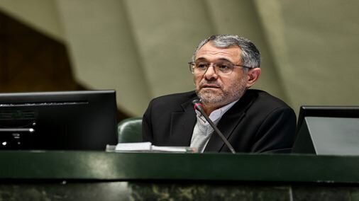 قانون ساماندهی بازار خودرو سالهاست که خاک می‌خورد
