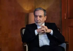 وزیر امور خارجه: وسط جنگ هستیم و حق داریم محدودیت‌هایی روی اینترنت اعمال کنیم