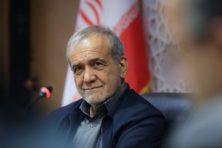 دولت پزشکیان، وعده رفع فیلترینگ و پاسکاری توپ مسئولیت