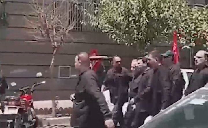 تجلیل عراقی‌ها از عراقچی؛ سنگ‌پرانی سوپرانقلابی‌ها به او