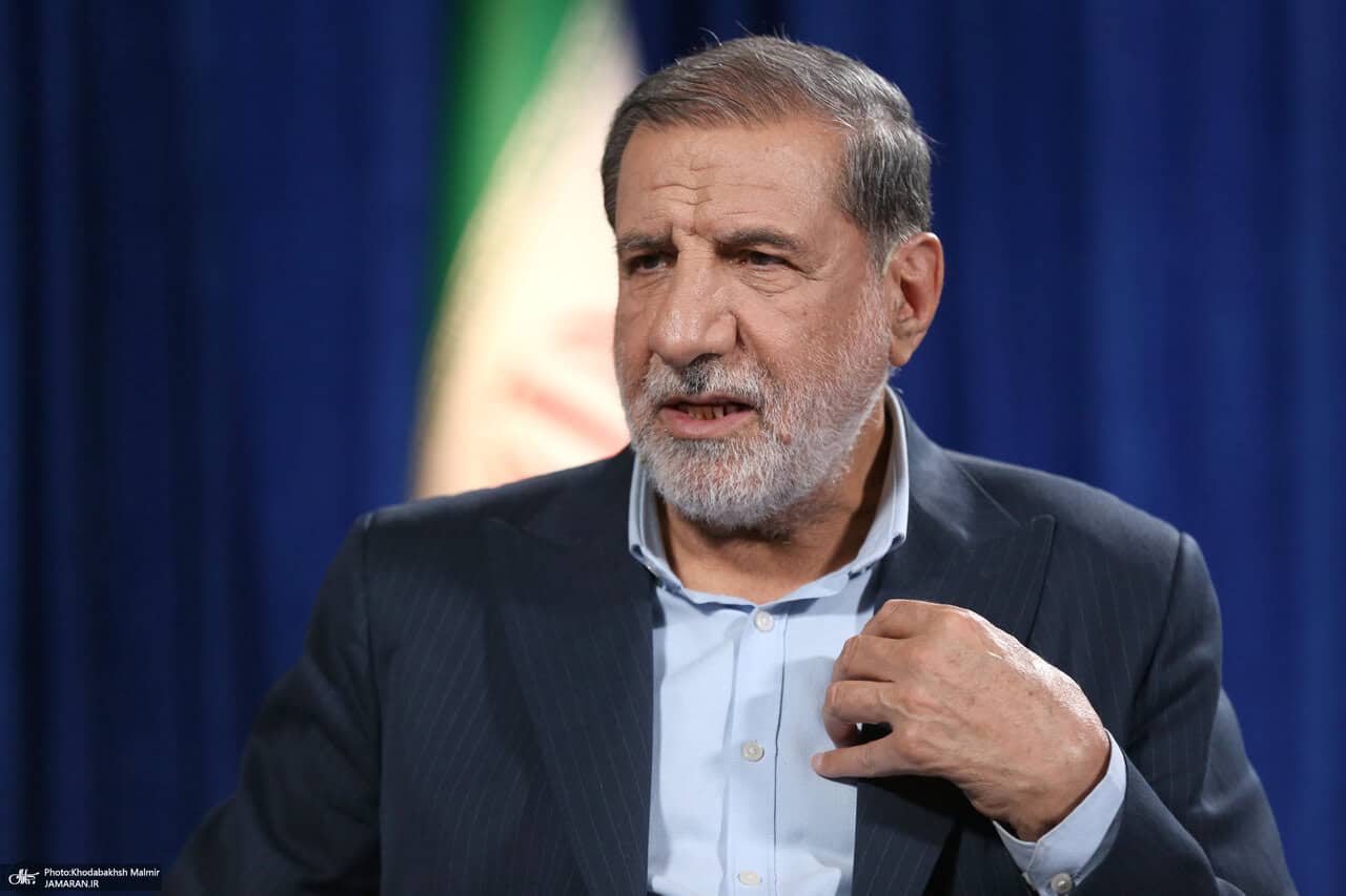 اسماعیل کوثری: گرانی و تورم وجود دارد، اما مردم هر شب شاداب‌تر به میدان می‌آیند