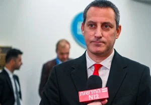 باراک راوید: ترامپ پیگیر حمله پیش از انتخابات به ایران است